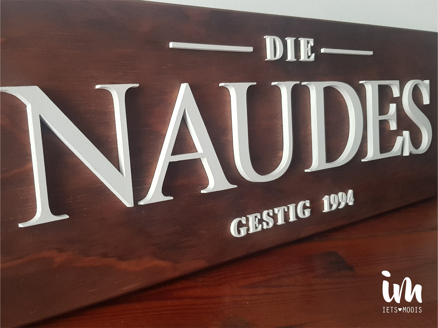 FAMILY SIGN - 3