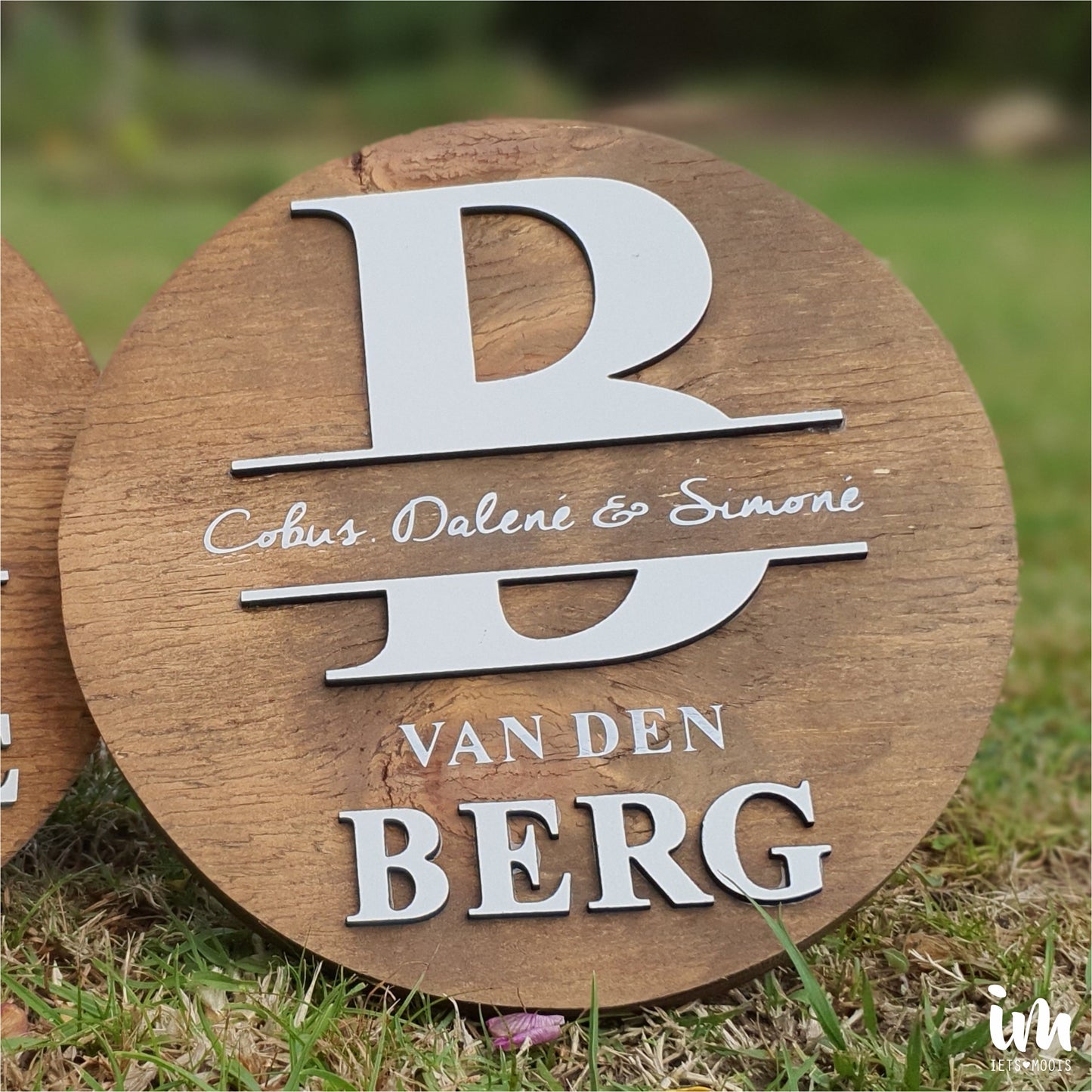 FAMILY PLAQUE - 2