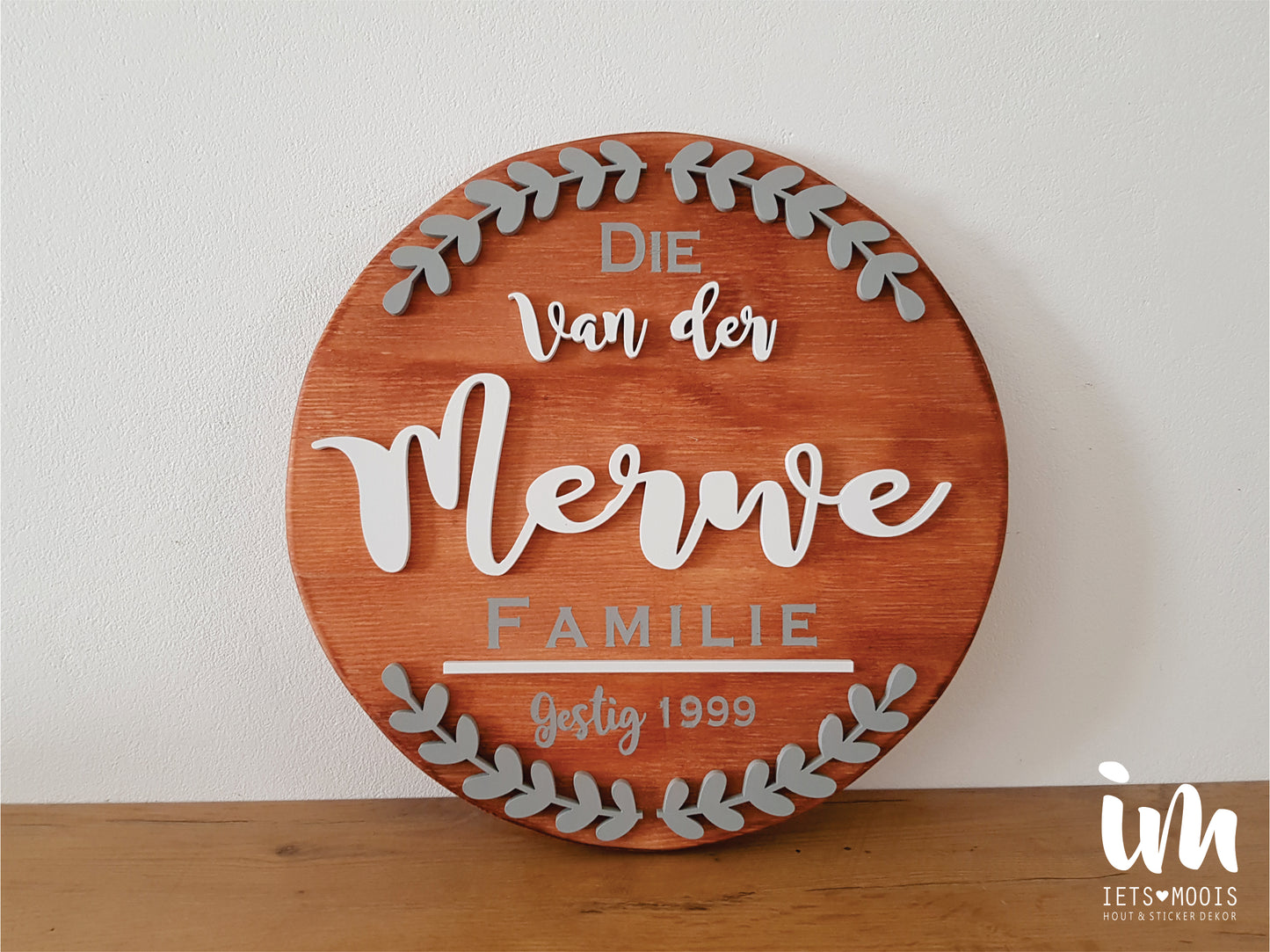 FAMILY PLAQUE - 1