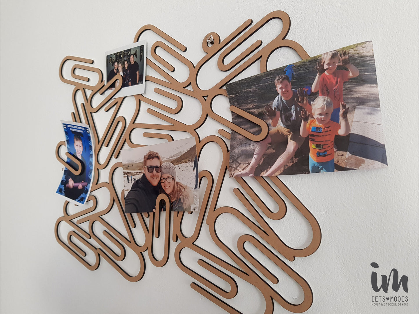 A2 - Paperclip Picture Frame
